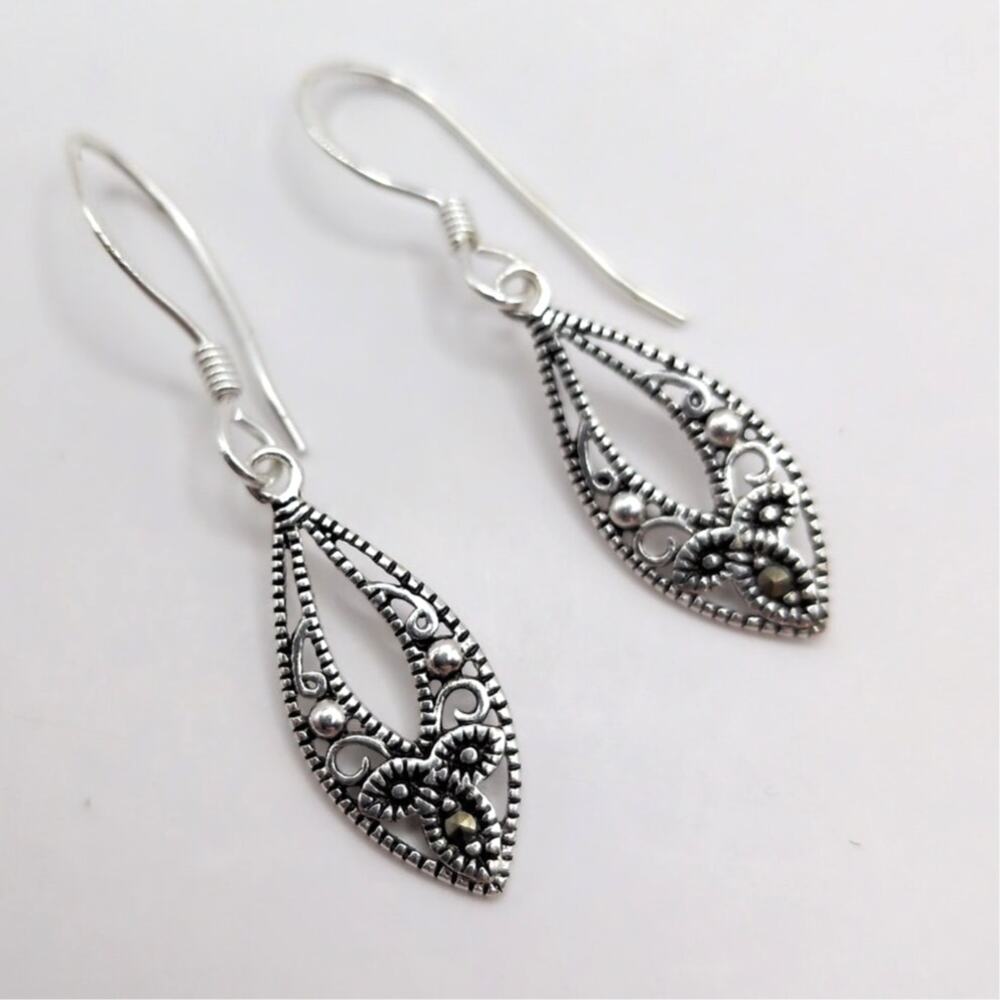 Sterling Silver 925 Dangle Drop Small Dainty Marcasite Earrings Thai 1.4in